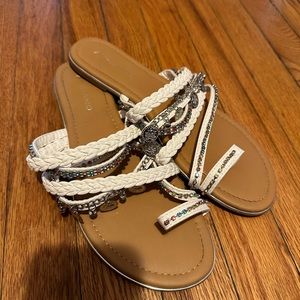 Size 10 women’s sandals